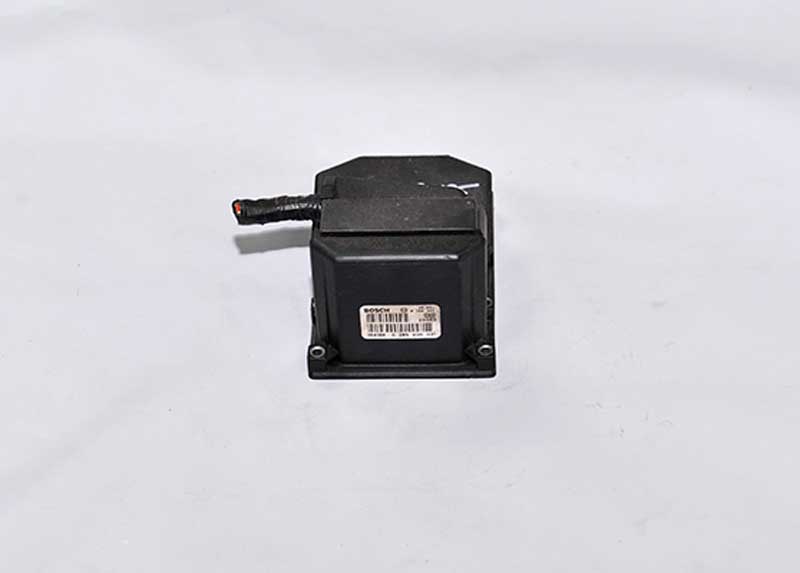 BMW 2 SERİSİ ÇIKMA YEDEK PARÇA BMW-ÇIKMA-YEDEK-PARÇA-E-39-KASA-5-SERİSİ-ABS-BEYNİ